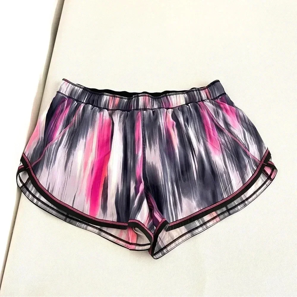 Lululemon Run Roll Down Size 6 Short Mirage Deep Indigo Built -In Underwear